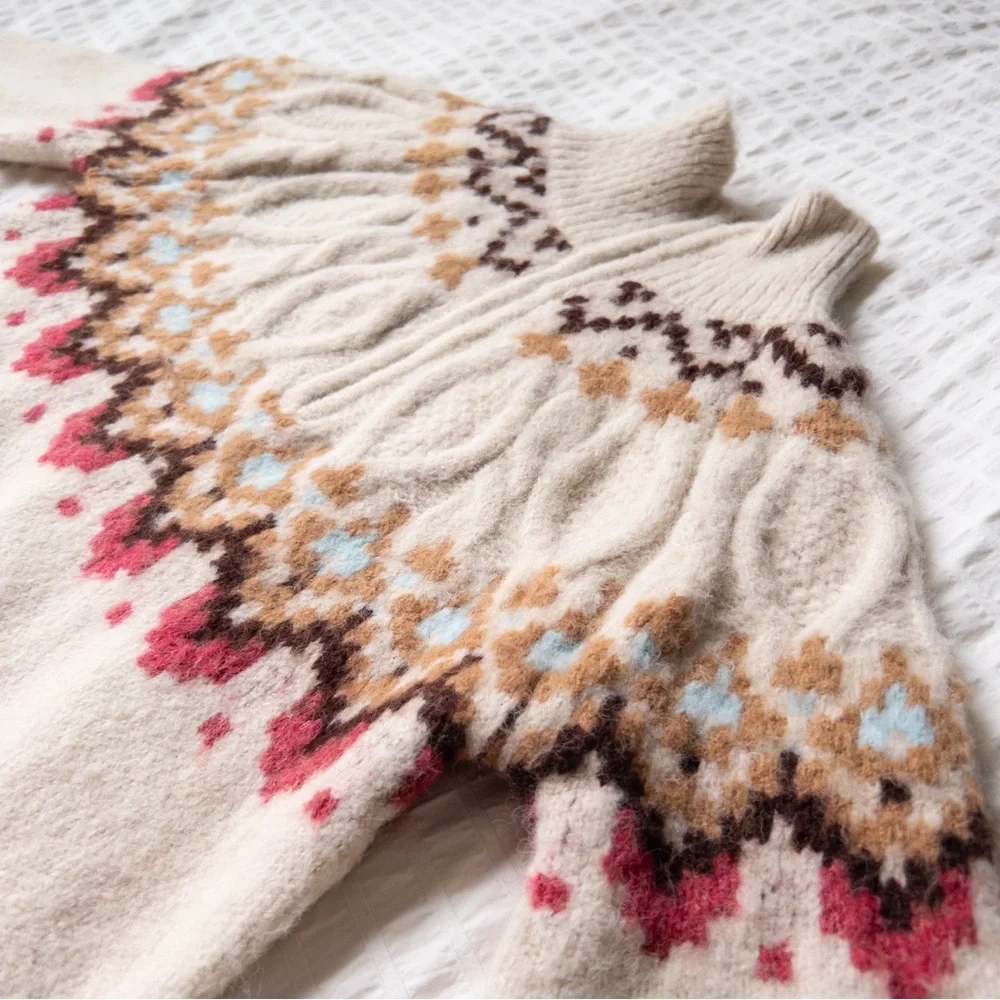 Lulu's Cream and Brown Patterned Turtleneck Sweater - Picture 3 of 9